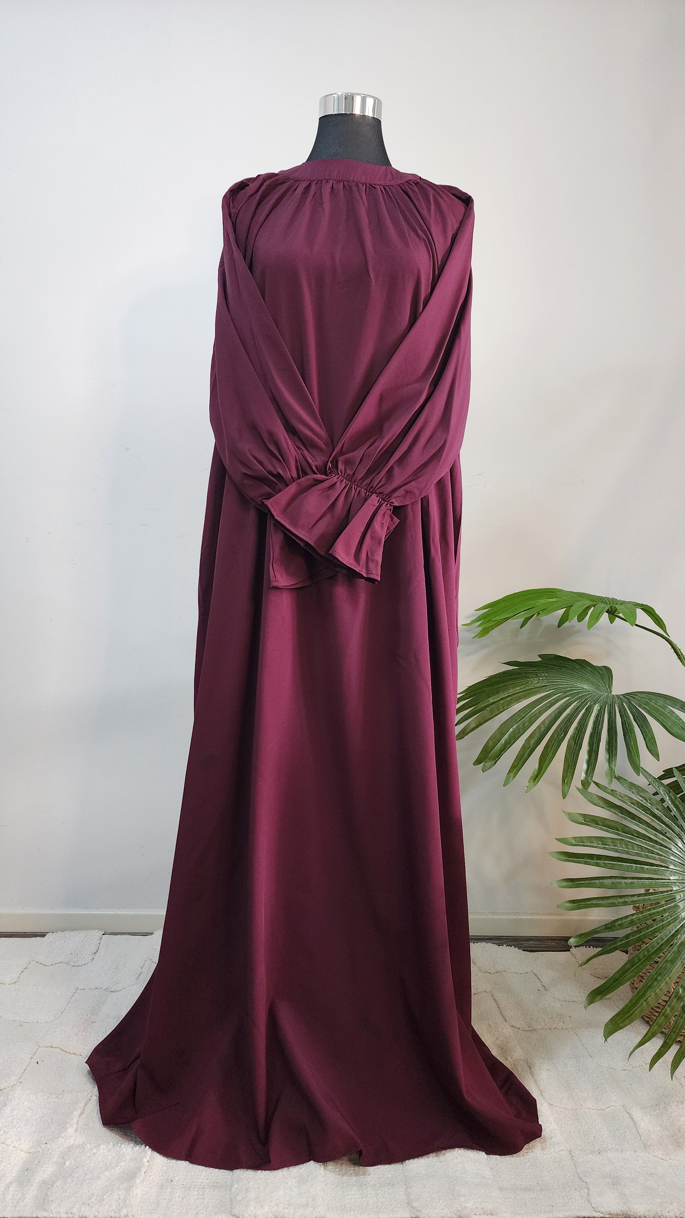 Plum abaya with batwing sleeves