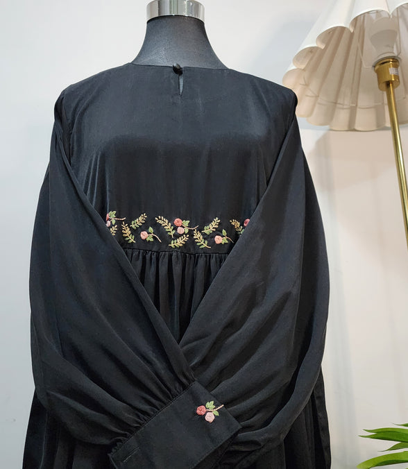 Black Hand Embroidered Abaya – Elegant Modest Wear with Waist and Cuff Detailing