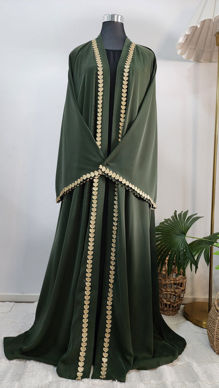 Green front open Abaya with Heart detailing – Elegant Modest Wear