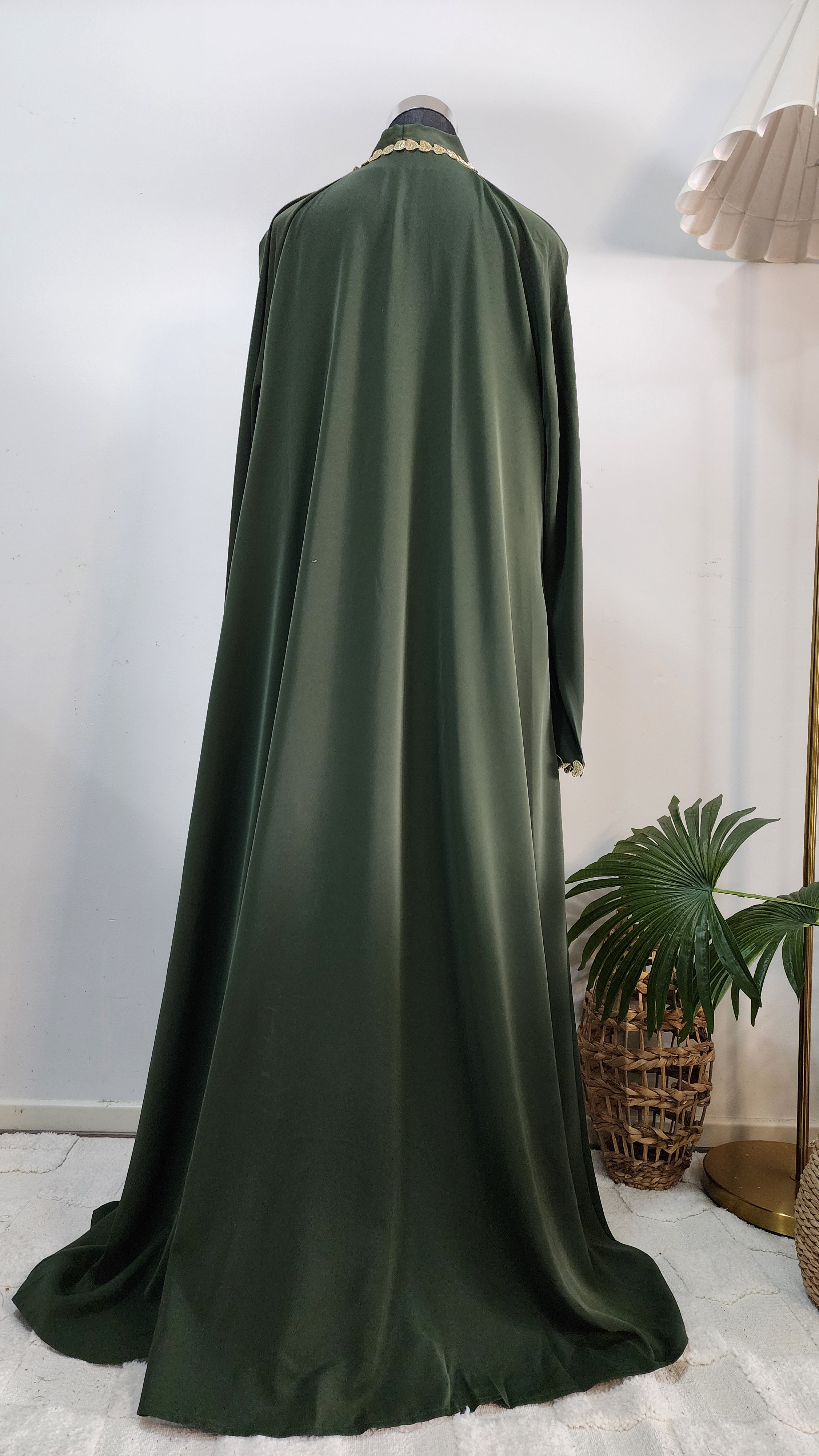 Green front open Abaya with Heart detailing – Elegant Modest Wear
