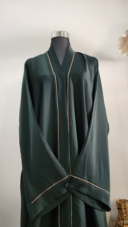 Emerald Green Abaya with Subtle Gold Lining – Timeless Minimal Elegance