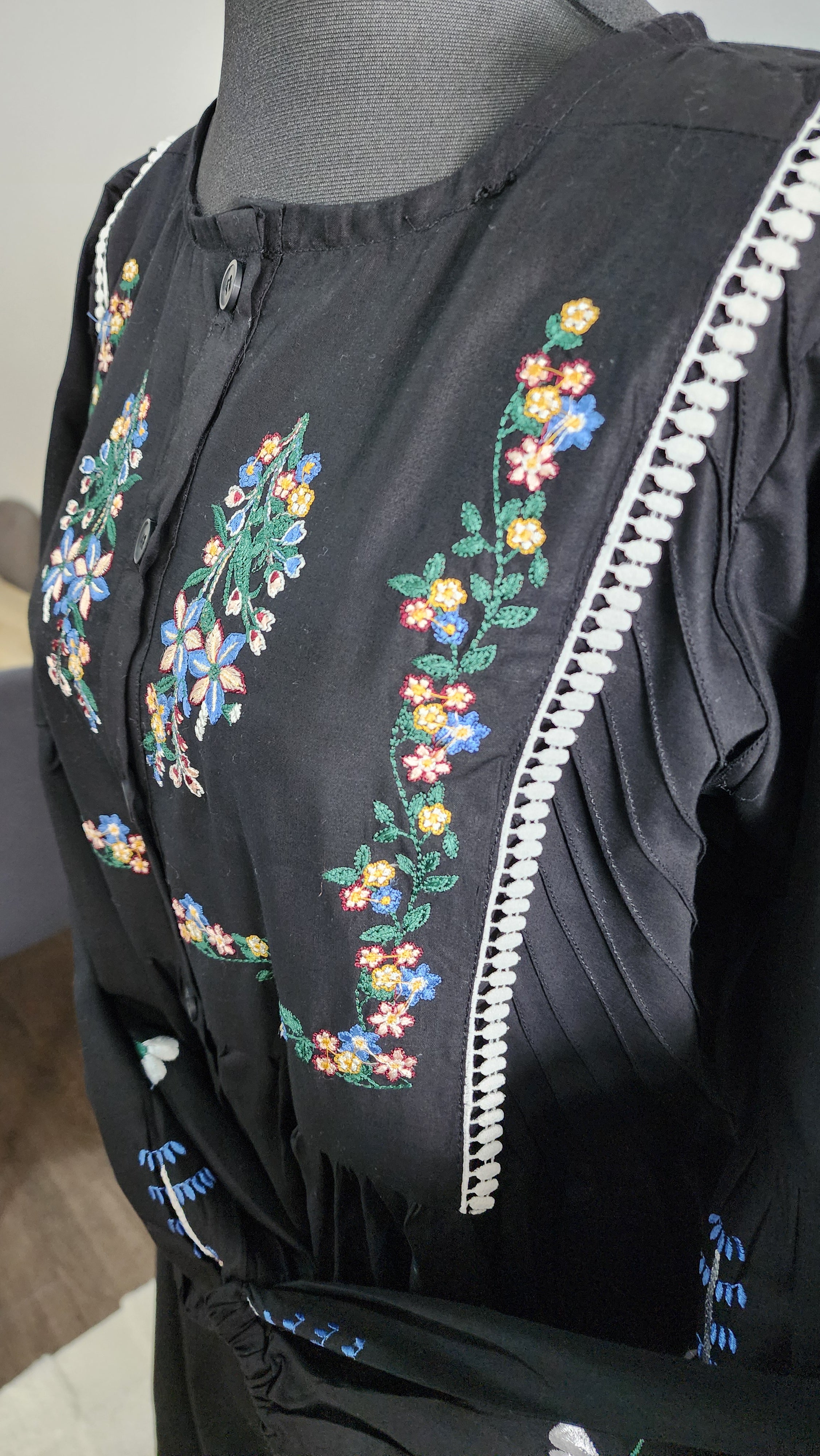 Black Cotton Dress with Floral Embroidery – Elegant Modest Everyday Wear