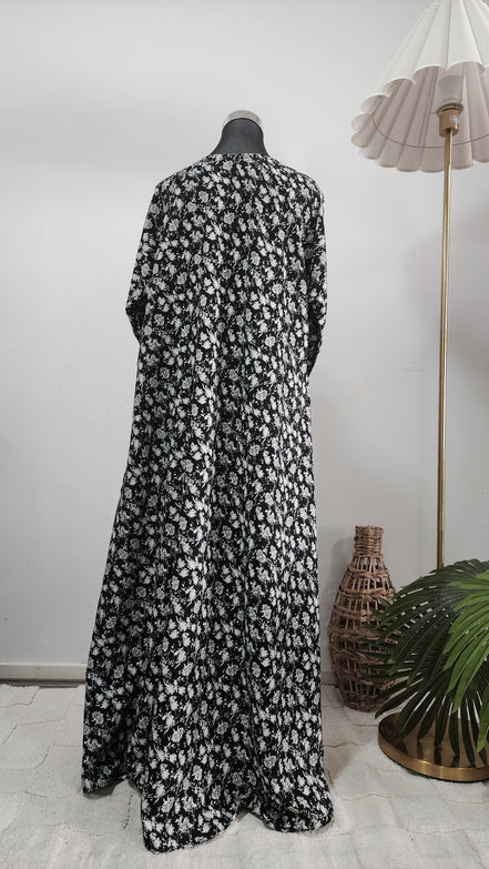 Black Floral Maxi Abaya – Lightweight, Wrinkle-Free Summer Fabric