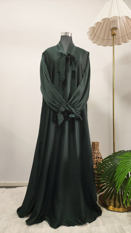 Emerald Green Bow-Tie Abaya – Elegant Satin Finish