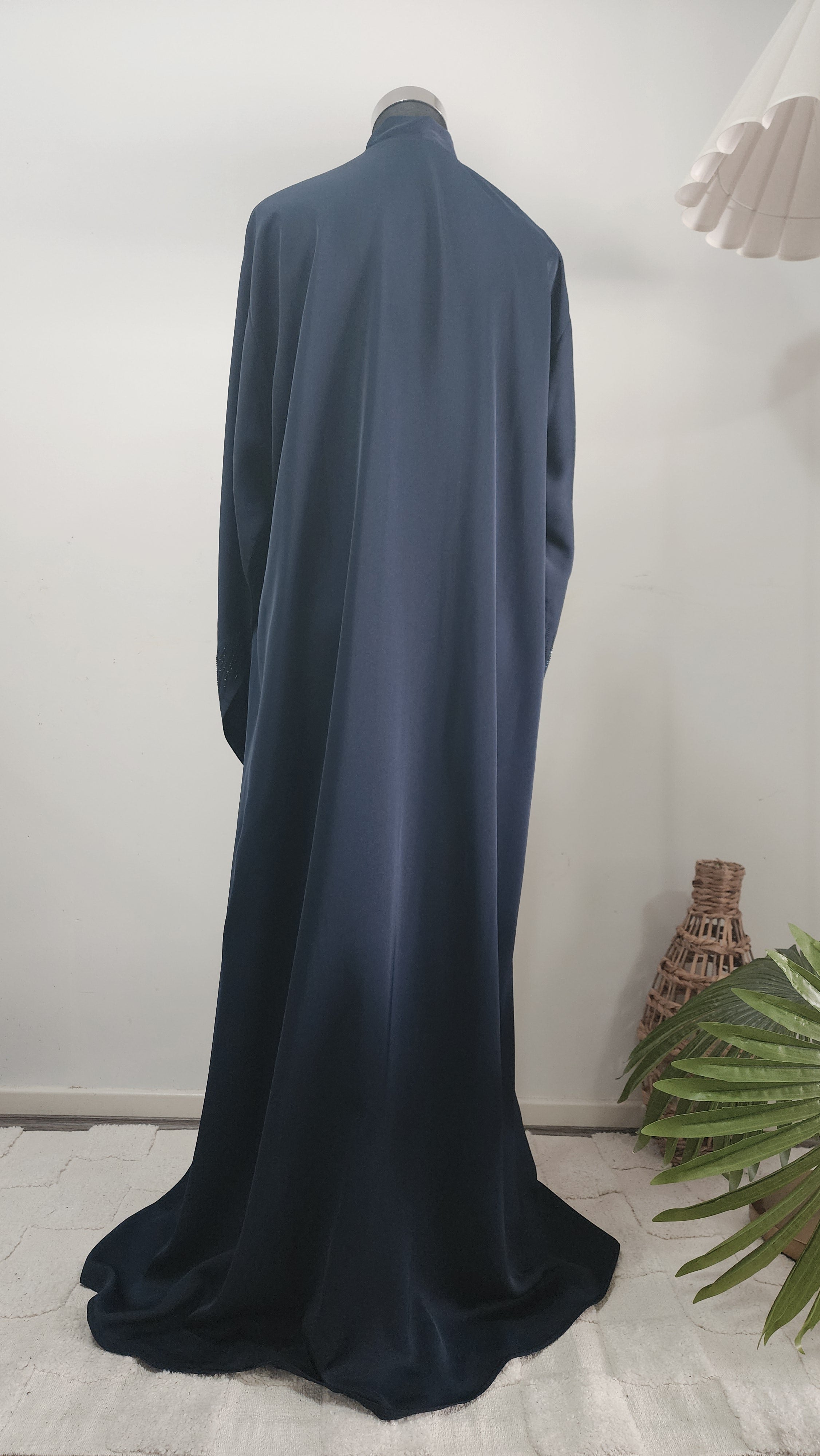 Navy Blue diamante Abaya – Luxury Abaya with Subtle Shimmer Detailing