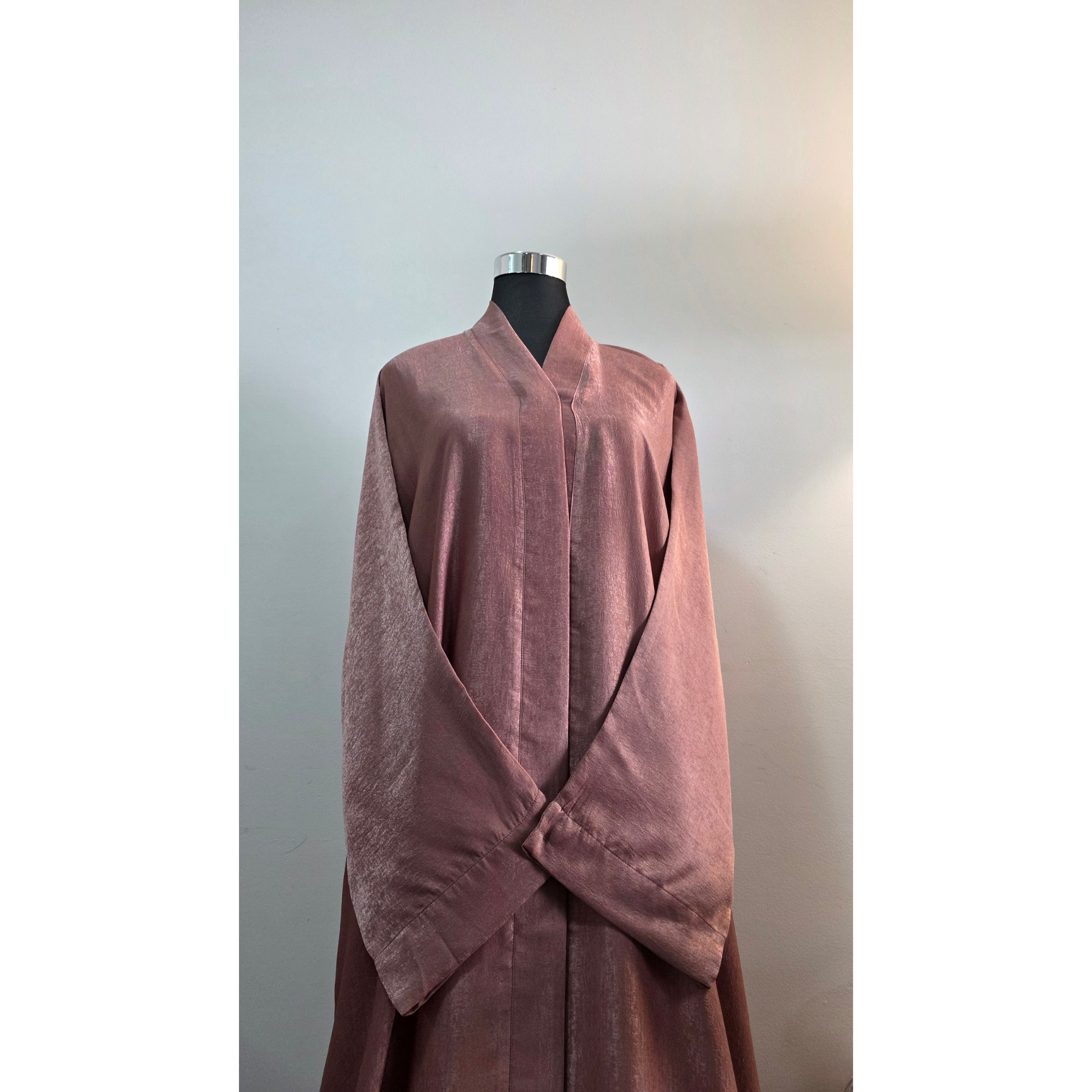 Dusty Rose Hareer Abaya